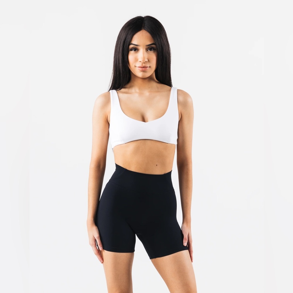 Alphalete White Aura Sculpt Bra Small